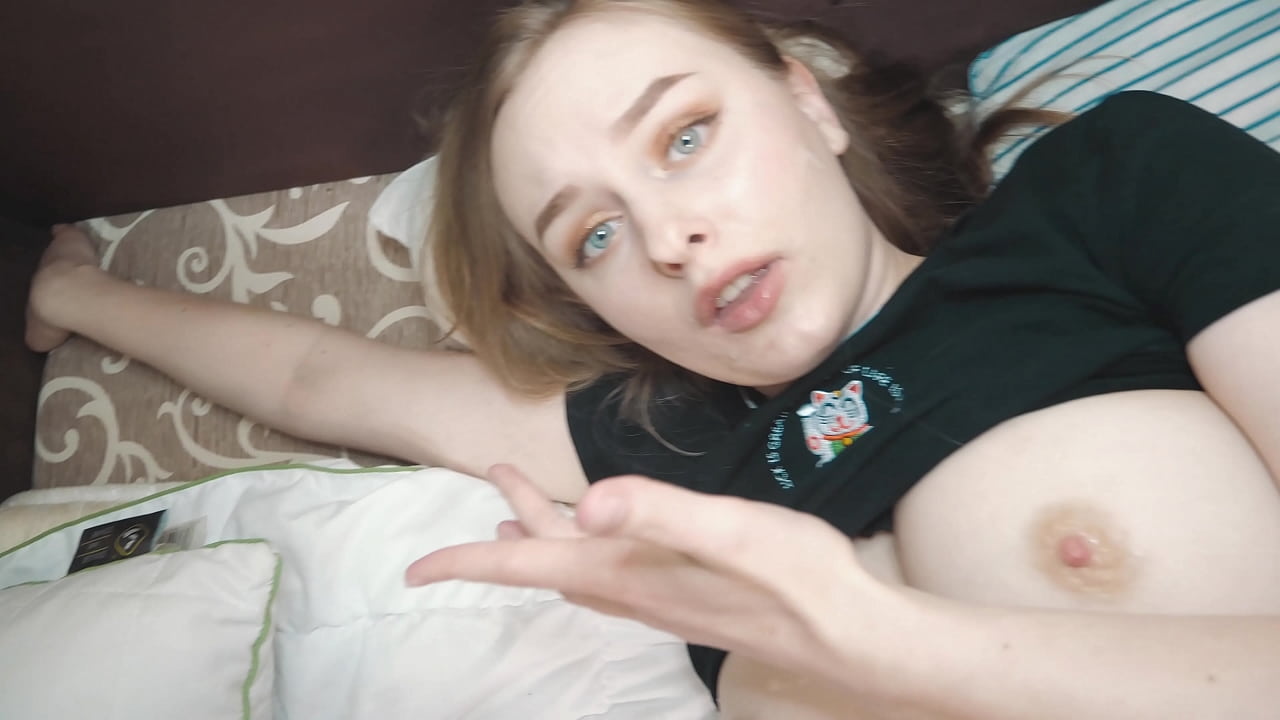 StepDaughter stuck in the bed and gets fucked by her daddy