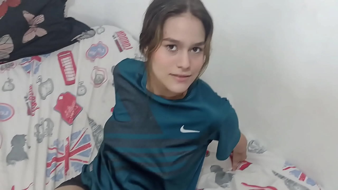 By taking off stepsis clothes I end up fucking her